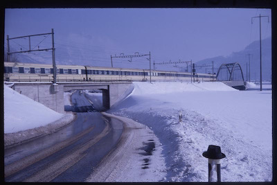 SBB, Ziegelbrücke / Niederurnen, süd-östlich Biberlikopftunnel, Transalpin ÖBB, Aufnahme 1970