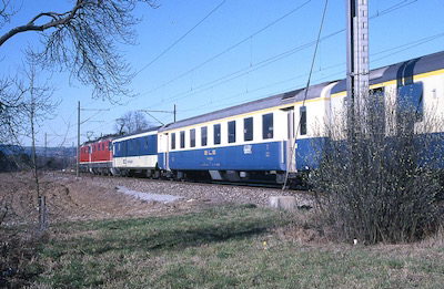 SBB 2 Re 4/4 II + BLS-Wagen, Holderbank AG, 1990