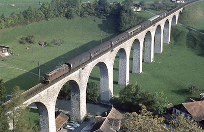 BLS Kanderviadukt bei Frutigen, einspurig, 1971
