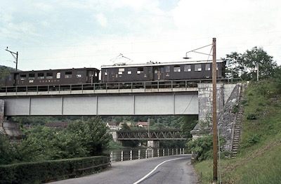 SBB, Olten, Aarebrücken der Hauensteinlinien, Umbau-Prototyp Be 4/6, Aufnahme 1957