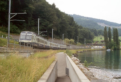 BLS Triebwagenzug bei Leissigen, Fj. 1995