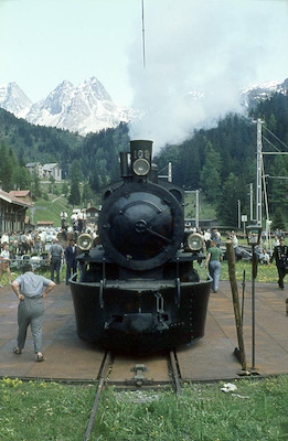 RhB Preda, Dampflok auf der Drehscheibe, 1964