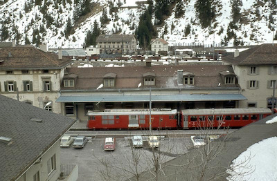 Furka-Oberalp-Bahn, Göschenen, Personenzug, Deh 4/4, Aufnahme 1973