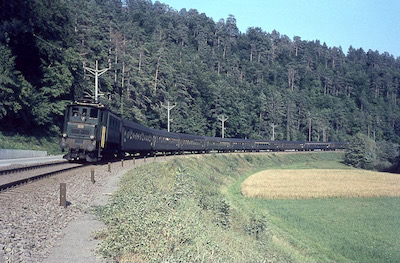 SBB, Bärschwil-Liesberg, Hispania mit Ae 3/6 I 10701, Aufnahme 1965