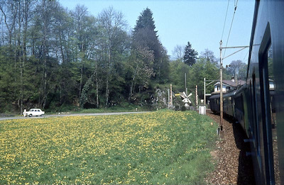 SBB, Haltestelle Grandcourt, Personenzug mit RBe 4/4, Aufnahme 1974
